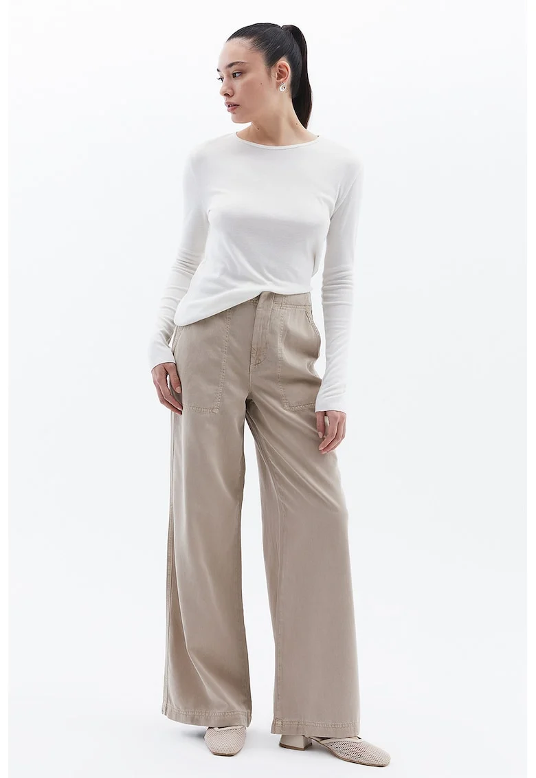 Pantaloni din amestec de lyocell cu croiala ampla si talie inalta, Bej deschis