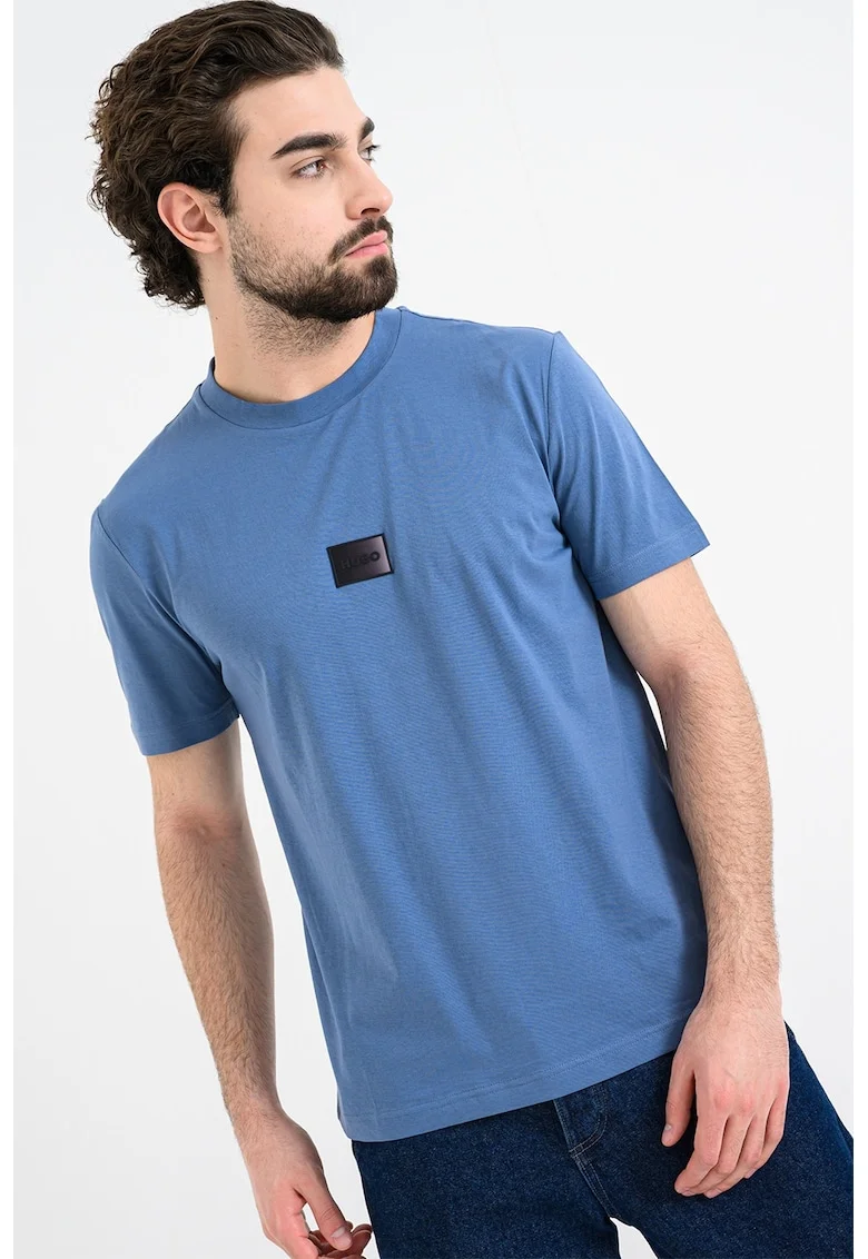 Tricou slim fit cu decolteu la baza gatului Danotie, Albastru prafuit