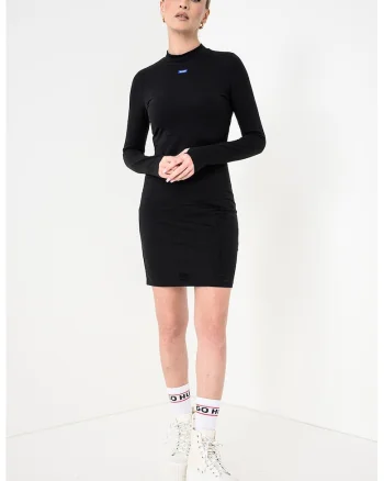 Rochie cambrata cu slit pentru degetul mare Nilla, Negru