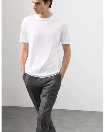 Tricou uni cu decolteu la baza gatului, Alb