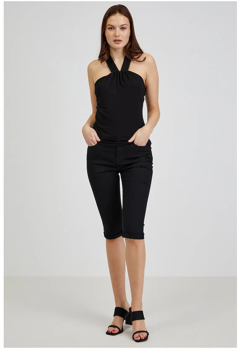 Top cu decolteu halter, Negru