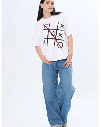 Tricou supradimensionat pictat manual XO