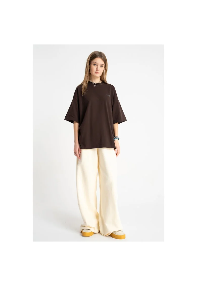 Pantaloni de trening cu croi amplu