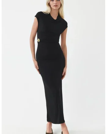 Rochie Midi  neagra, jerseu, cu accesoriu din pietre