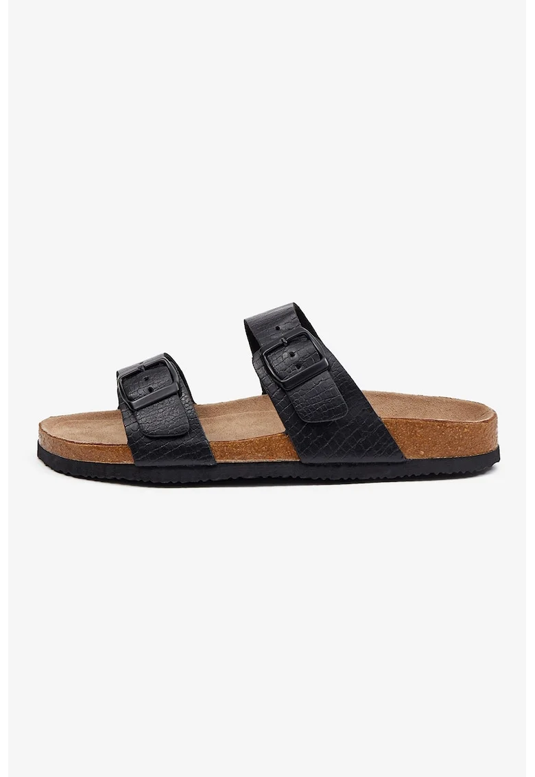 Papuci de piele ecologica, Negru