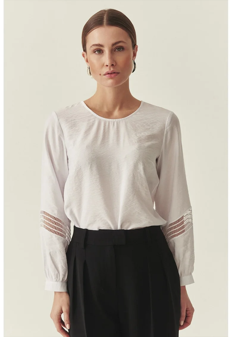 Bluza lejera cu decolteu rotund, Alb