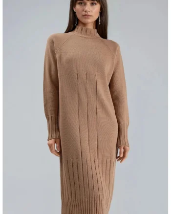 Rochie tricotata,  midi, culoare maro camel, material tricot,