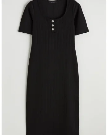 Rochie cambrata cu slit lateral, Negru