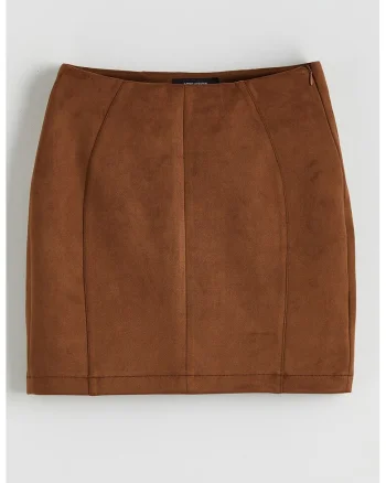 Fusta slim fit de piele intoarsa sintetica, Maro scortisoara