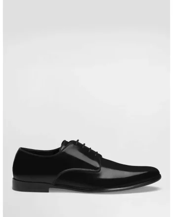 Pantofi din piele lacuita
