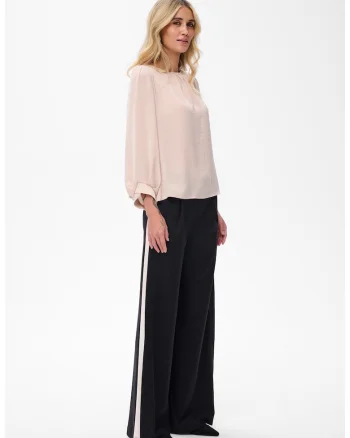Pantaloni cu croiala ampla si buzunare Foresti