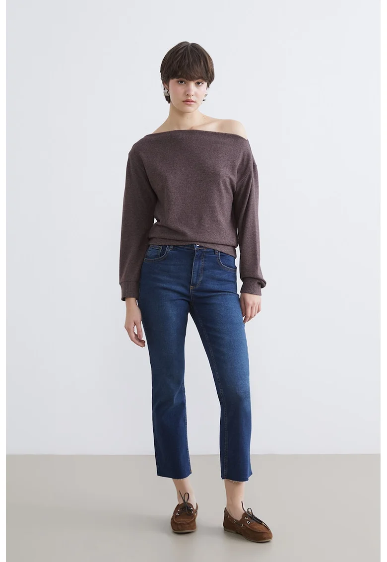 Bluza cu decolteu pe un umar, Maro cognac