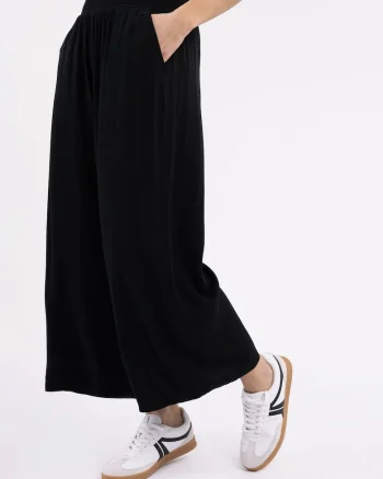 Pantaloni dama relaxed fit din viscoza, talie medie elastica,  R-Amina, negru, Negru