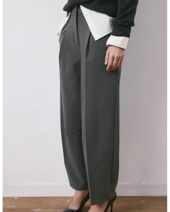 Pantaloni cu croiala dreapta si pliuri, Gri inchis