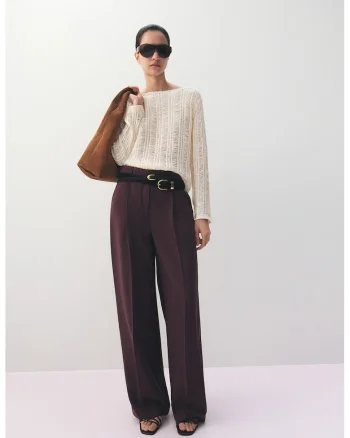 Pantaloni din amestec de lyocell cu croiala ampla si pliuri frontale, Violet pruna