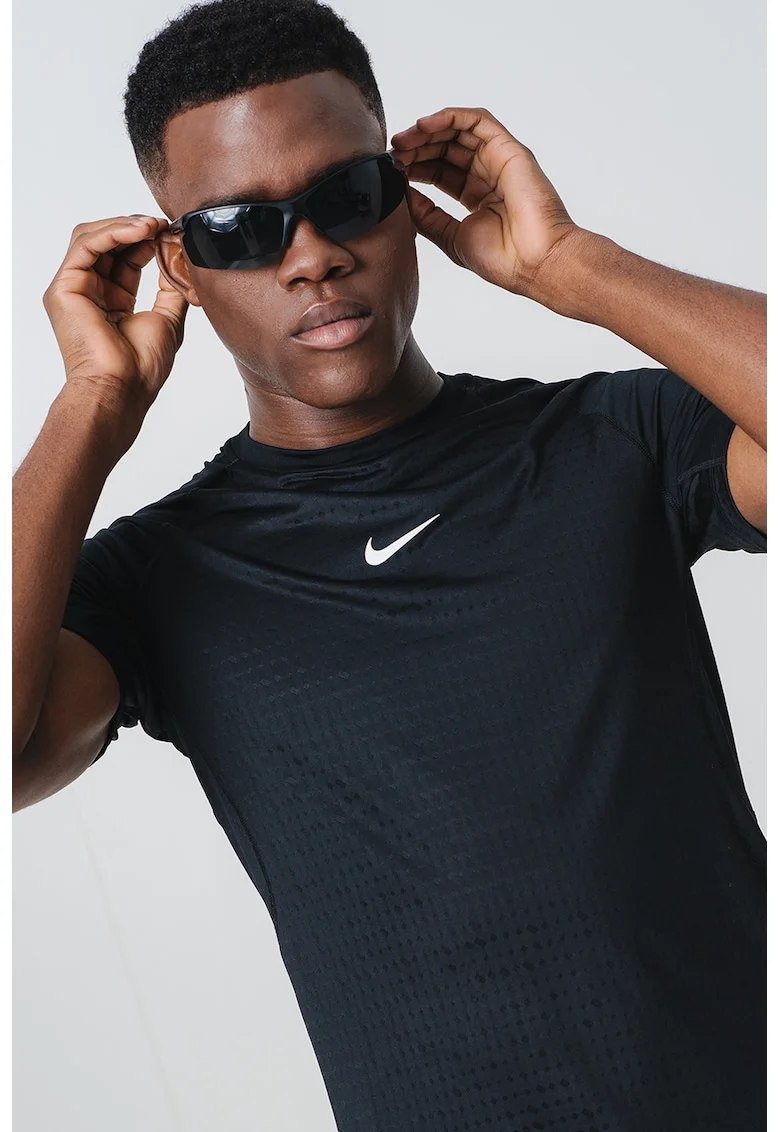 Tricou pentru fitness, Negru