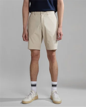 Nakuru pantaloni chino scurti din bumbac