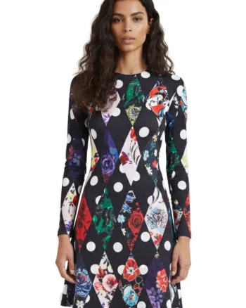 Rochie scurta cu maneca lunga