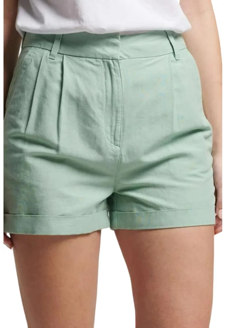 Pantaloni scurti cu talie inalta,