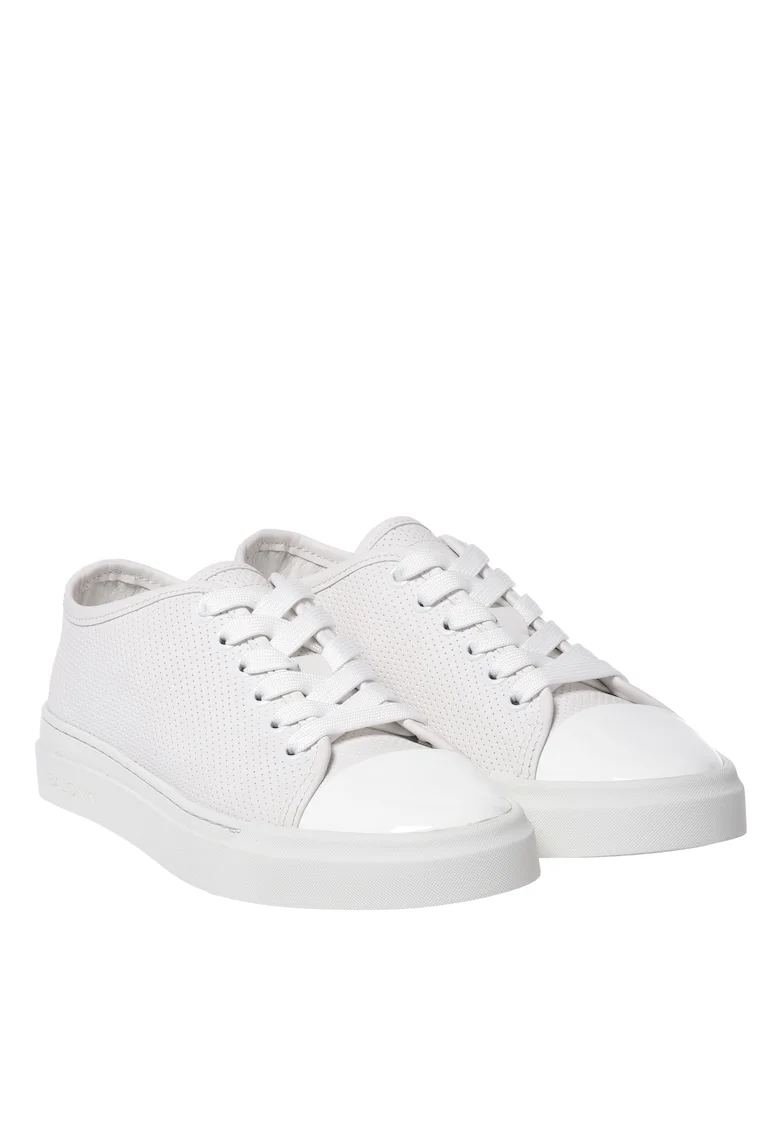 Pantofi sport cu perforatii si garnituri de piele lacuita, Alb