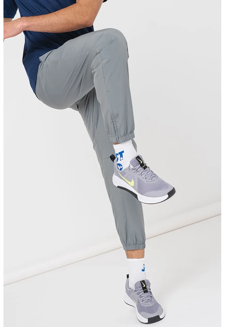 Pantaloni cu tehnologie Dri-Fit si buzunare oblice pentru antrenament, Gri cenusiu/Argintiu