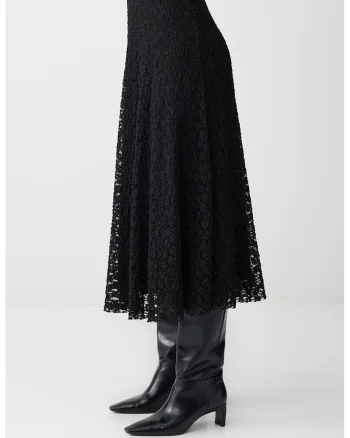 Fusta midi, Negru