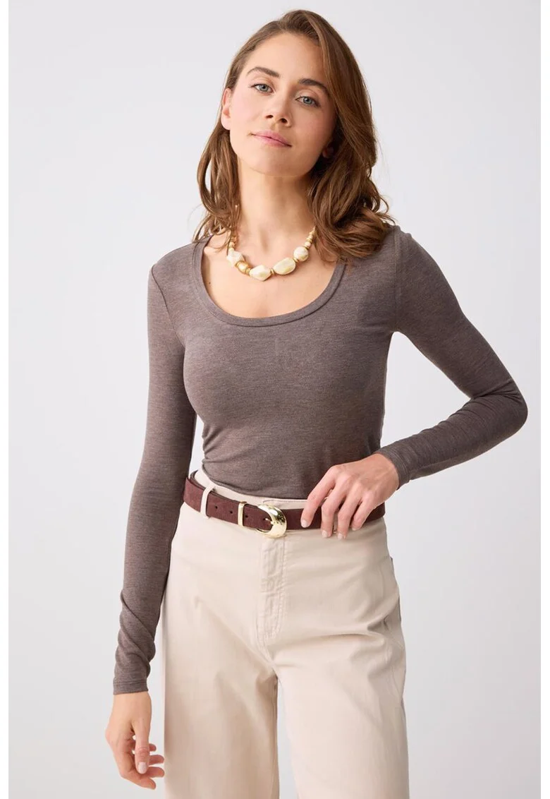 Bluza cu decolteu rotund, Maro taupe