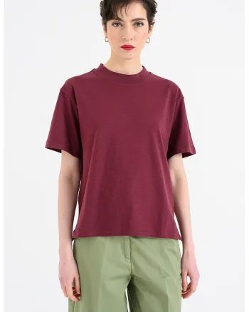 Tricou din bumbac cu decolteu la baza gatului, Visiniu