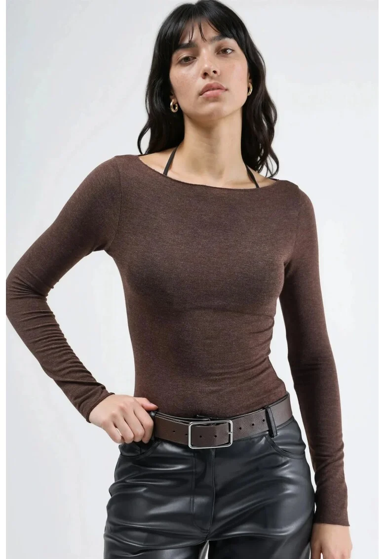 Bluza dama,  decolteu barca, maro jerseu, Maro