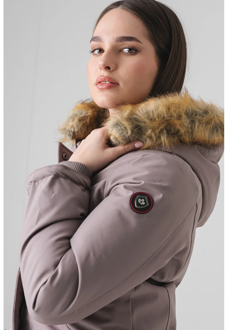 Jacheta parka Dinastiana, Maro taupe