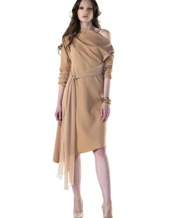 Rochie cu decolteu pe un umar si cordon din sifon, Bej