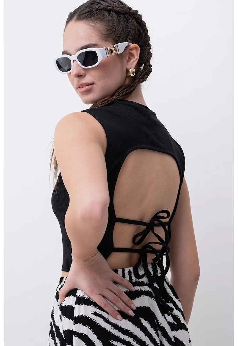 Top crop striat cu decupaj pe spate, Negru