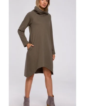 Rochie asimetrica cu guler inalt,