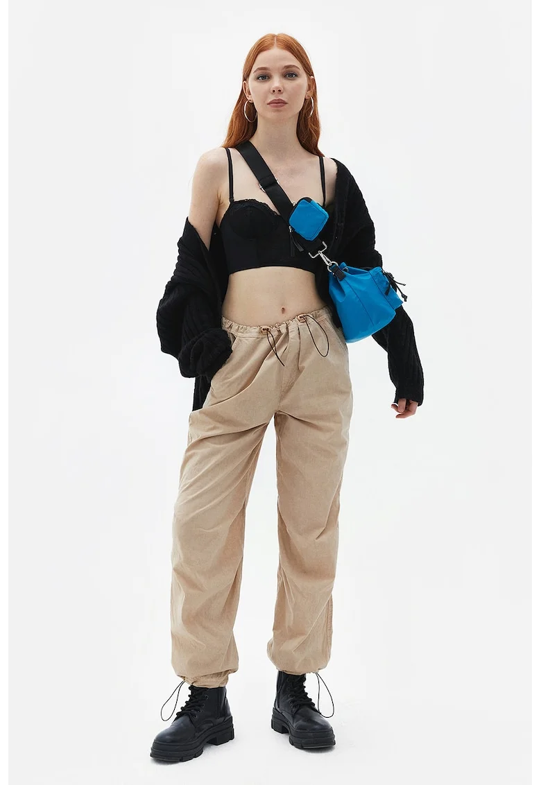 Pantaloni relaxed fit cu talie si terminatie ajustabile, Bej