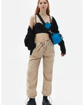 Pantaloni relaxed fit cu talie si terminatie ajustabile, Bej