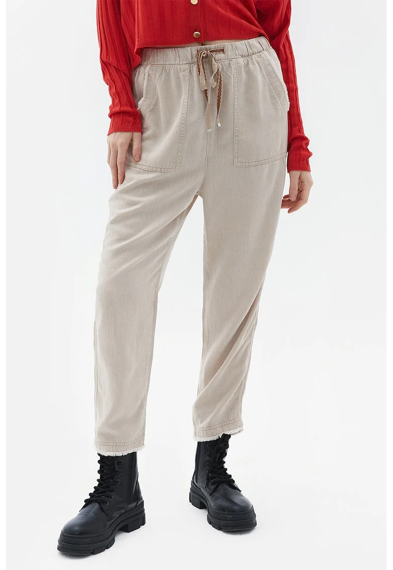 Pantaloni crop din amestec de lyocell cu croiala conica, Maro taupe deschis