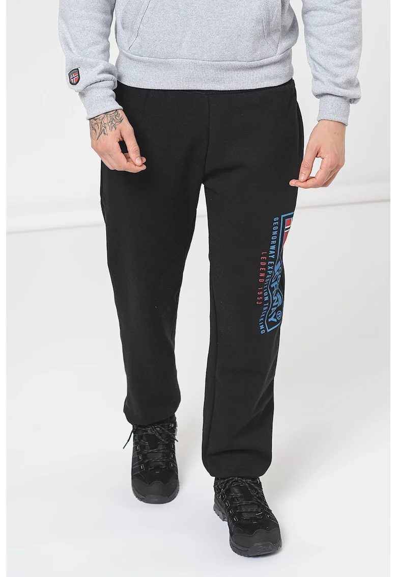Pantaloni regular fit de trening cu logo Moffroy, Rosu/Negru/Albastru
