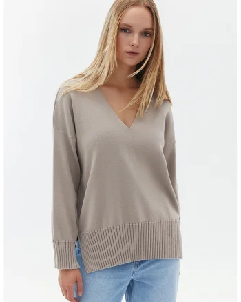 Pulover tricotat fin cu slituri lateral e, Maro taupe