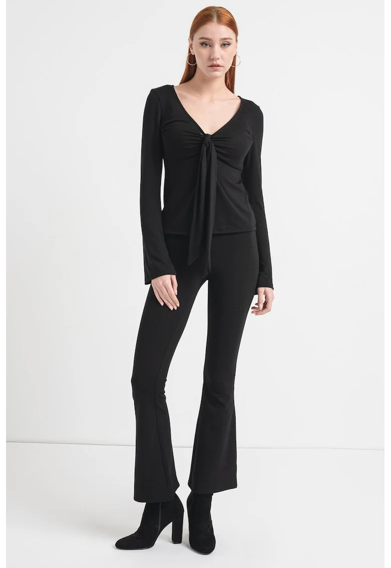 Bluza cu prindere frontala si decolteu in V, Negru