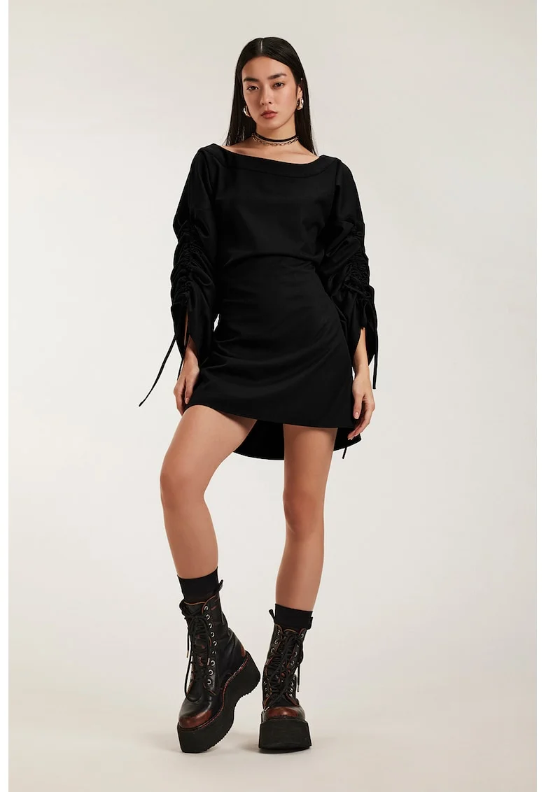 Rochie mini cu maneci cu volane Mocha, Negru