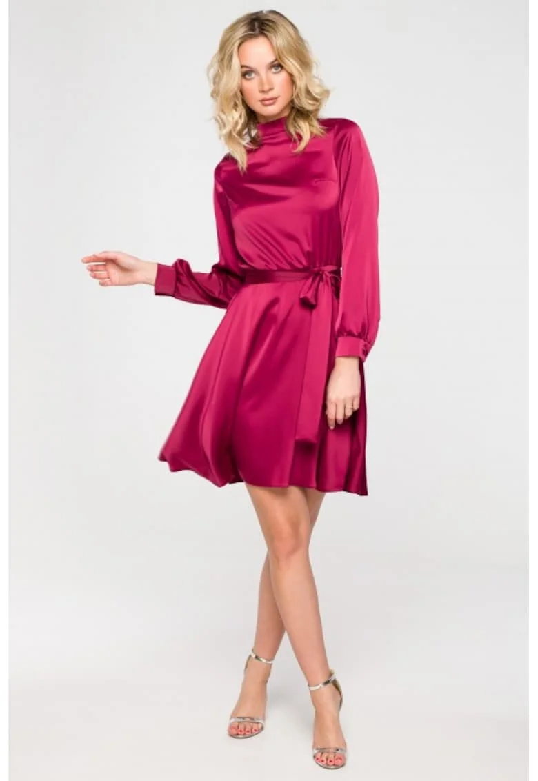 Rochie evazata cu maneci bufante,, Rosu