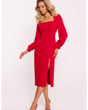 Rochie cu slit inalt pe picior