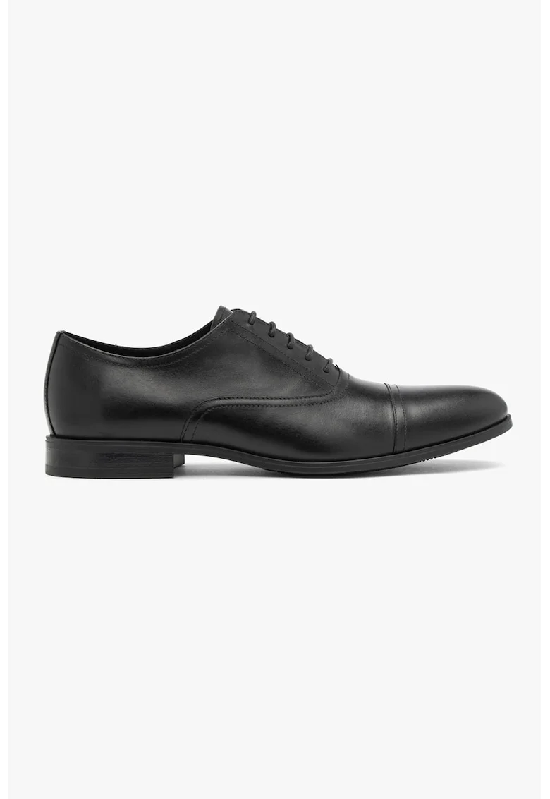 Pantofi eleganti de piele, Negru