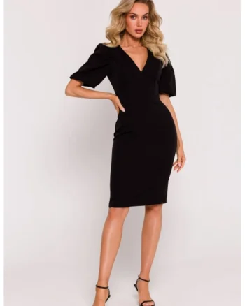 Rochie cu decolteu si talie bine definita
