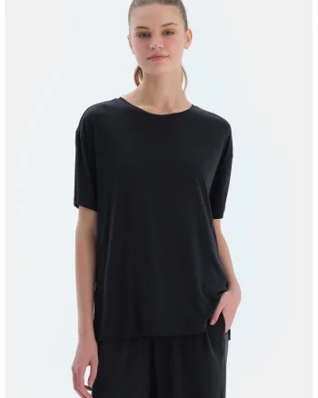 Tricou din amestec de modal cu decolteu la baza gatului, Negru