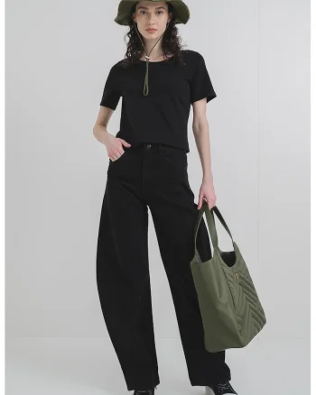 Tricou cu decolteu rotund, Negru