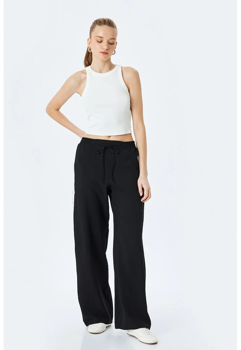 Pantaloni de trening uni cu croiala relaxed-fit, Negru/Alb optic