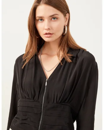 Bluza cu decolteu in V si fermoar, Negru