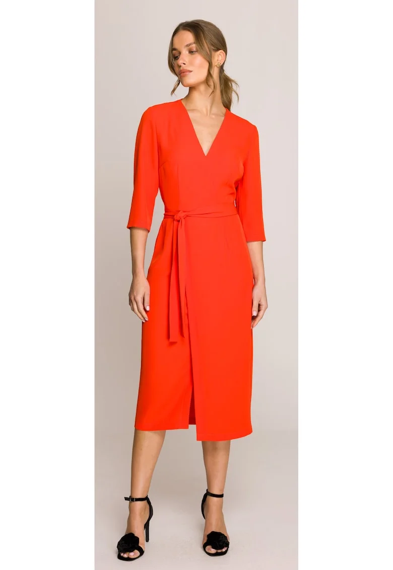 Rochie cu model petrecut,
