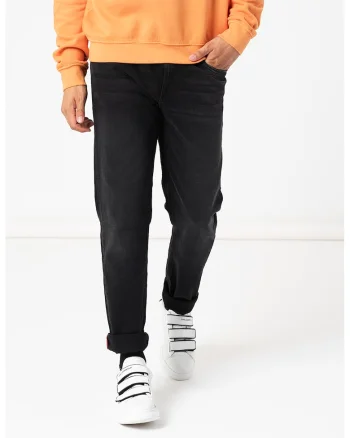 Blugi conici, Negru stins